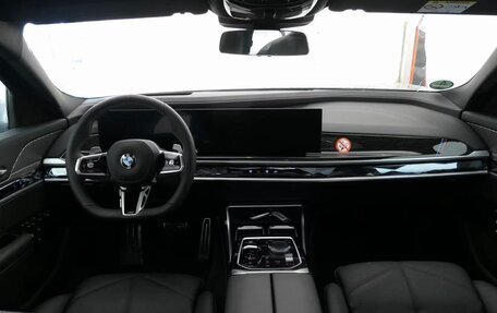 BMW 7 серия, 2025 год, 14 800 000 рублей, 5 фотография