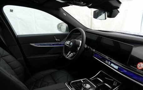 BMW 7 серия, 2025 год, 14 800 000 рублей, 6 фотография