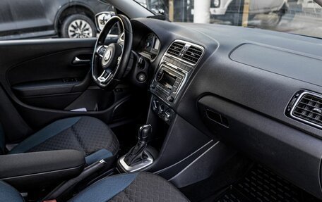 Volkswagen Polo VI (EU Market), 2019 год, 1 665 800 рублей, 6 фотография