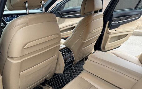 BMW 7 серия, 2014 год, 2 450 000 рублей, 11 фотография