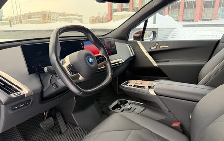 BMW iX, 2021 год, 5 999 000 рублей, 19 фотография