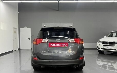 Toyota RAV4, 2014 год, 1 710 000 рублей, 4 фотография