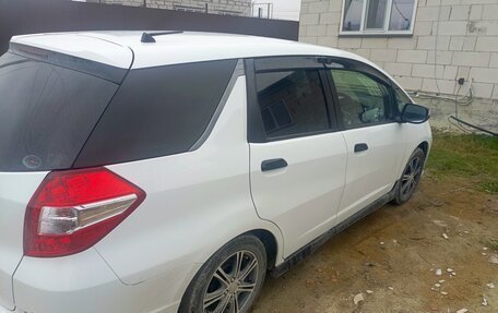 Honda Fit Shuttle I рестайлинг, 2011 год, 990 000 рублей, 3 фотография