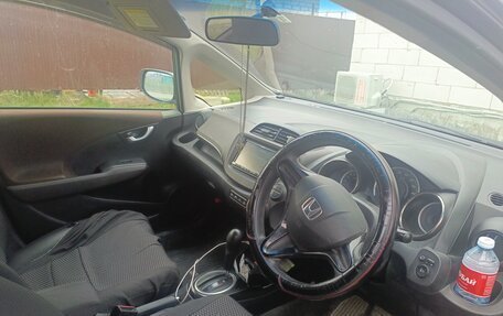 Honda Fit Shuttle I рестайлинг, 2011 год, 990 000 рублей, 8 фотография