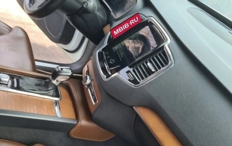 Volvo XC90 II рестайлинг, 2017 год, 3 860 000 рублей, 13 фотография