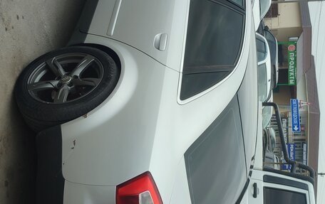 Audi A4, 2001 год, 600 000 рублей, 4 фотография