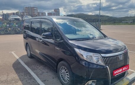 Toyota Esquire I, 2015 год, 1 730 000 рублей, 10 фотография