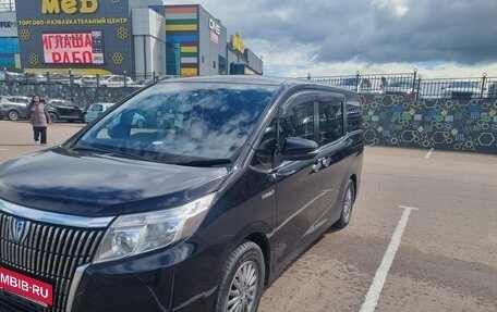 Toyota Esquire I, 2015 год, 1 730 000 рублей, 11 фотография