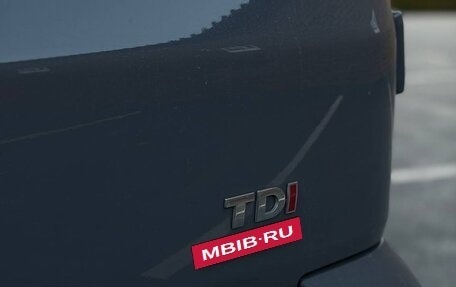 Volkswagen Caravelle T5, 2013 год, 2 750 000 рублей, 10 фотография