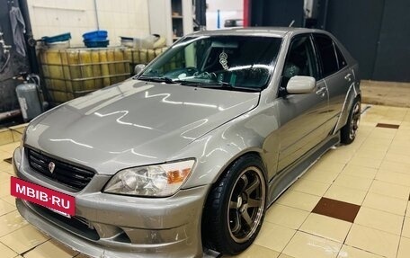 Toyota Altezza, 2000 год, 1 550 000 рублей, 7 фотография