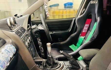 Toyota Altezza, 2000 год, 1 550 000 рублей, 9 фотография