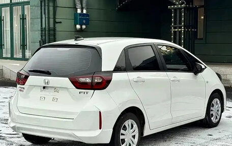 Honda Fit, 2022 год, 1 335 000 рублей, 4 фотография