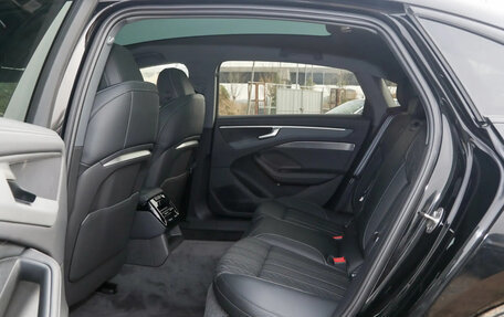 Audi A6, 2026 год, 7 442 000 рублей, 23 фотография