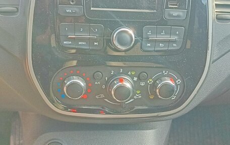 Renault Kaptur I рестайлинг, 2019 год, 1 050 000 рублей, 15 фотография