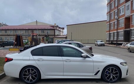 BMW 5 серия, 2022 год, 5 500 000 рублей, 4 фотография