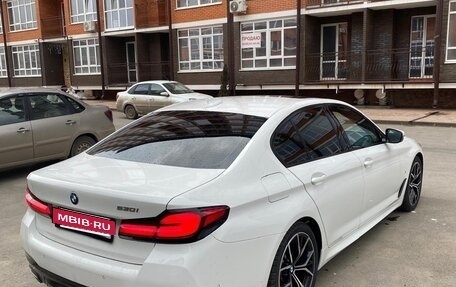 BMW 5 серия, 2022 год, 5 500 000 рублей, 11 фотография