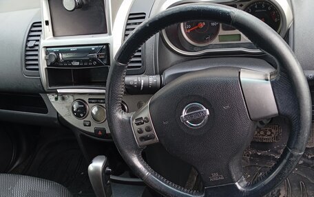 Nissan Note II рестайлинг, 2005 год, 627 000 рублей, 10 фотография