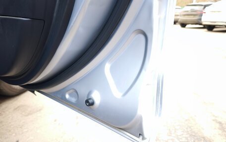 Mitsubishi Outlander III рестайлинг 3, 2011 год, 990 000 рублей, 13 фотография