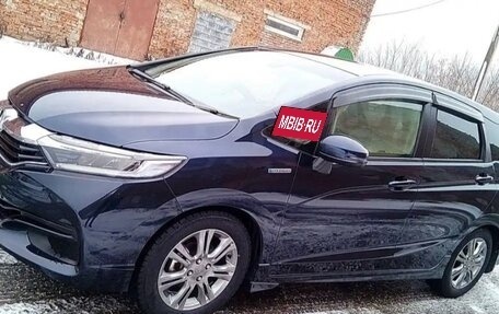 Honda Shuttle II, 2015 год, 1 100 000 рублей, 2 фотография