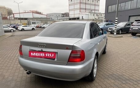 Audi A4, 1998 год, 485 000 рублей, 4 фотография
