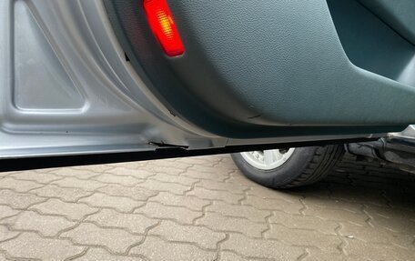 Audi A4, 1998 год, 485 000 рублей, 11 фотография