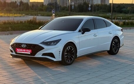 Hyundai Sonata VIII, 2021 год, 2 350 000 рублей, 3 фотография