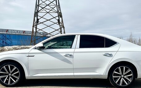 Skoda Superb III рестайлинг, 2025 год, 3 280 000 рублей, 2 фотография