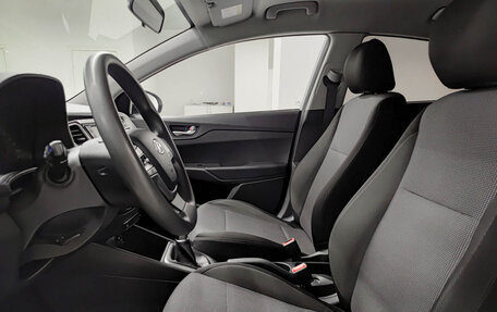 Hyundai Solaris II рестайлинг, 2021 год, 1 286 000 рублей, 20 фотография