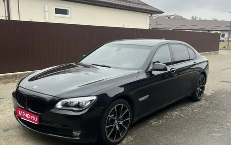 BMW 7 серия, 2008 год, 1 570 000 рублей, 1 фотография