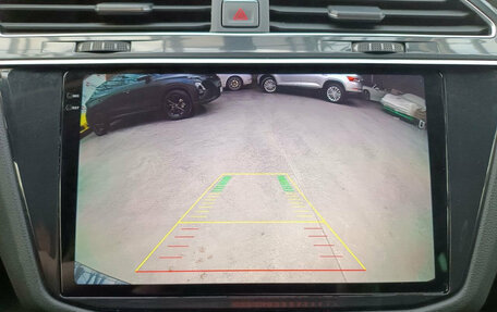 Volkswagen Tiguan II, 2017 год, 2 350 000 рублей, 17 фотография