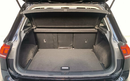 Volkswagen Tiguan II, 2017 год, 2 350 000 рублей, 25 фотография