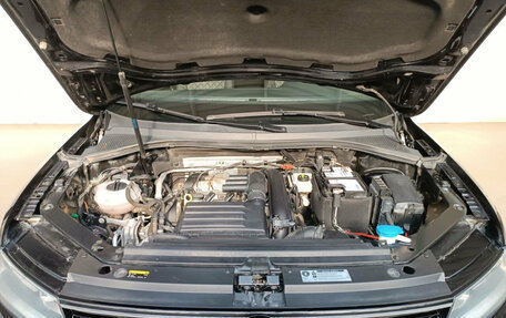 Volkswagen Tiguan II, 2017 год, 2 350 000 рублей, 24 фотография