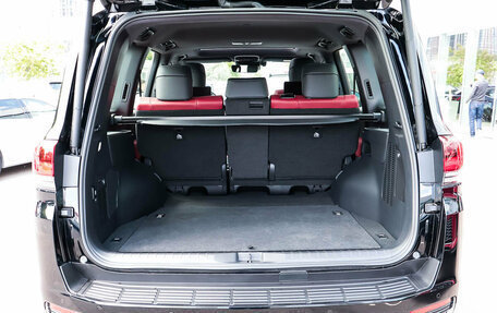 Toyota Land Cruiser, 2025 год, 16 700 000 рублей, 9 фотография