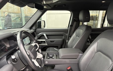 Land Rover Defender II, 2022 год, 9 100 000 рублей, 17 фотография