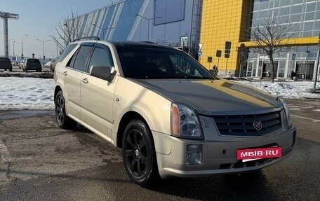 Cadillac SRX II рестайлинг, 2007 год, 550 000 рублей, 21 фотография