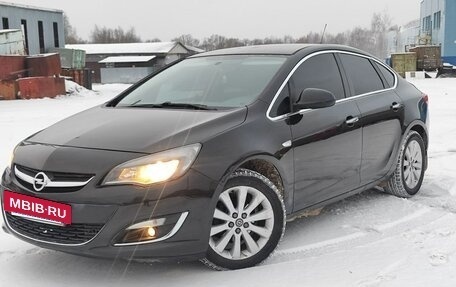 Opel Astra J, 2013 год, 875 000 рублей, 6 фотография