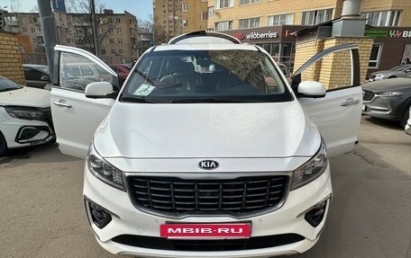 KIA Carnival III, 2020 год, 3 500 000 рублей, 9 фотография