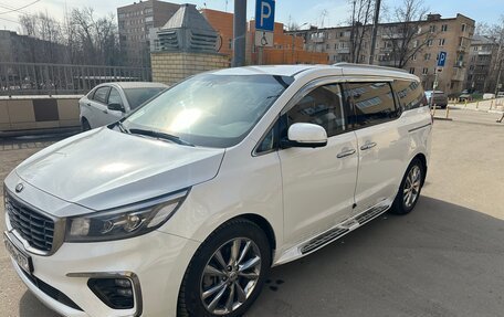 KIA Carnival III, 2020 год, 3 500 000 рублей, 31 фотография