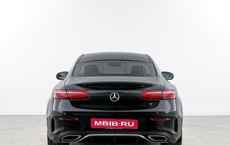 Mercedes-Benz E-Класс, 2019 год, 4 397 077 рублей, 4 фотография