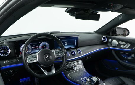 Mercedes-Benz E-Класс, 2019 год, 4 397 077 рублей, 6 фотография