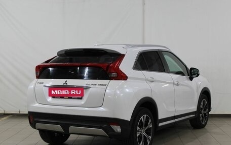 Mitsubishi Eclipse Cross, 2022 год, 2 350 000 рублей, 8 фотография