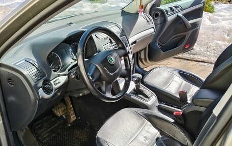 Skoda Octavia, 2012 год, 1 100 000 рублей, 15 фотография