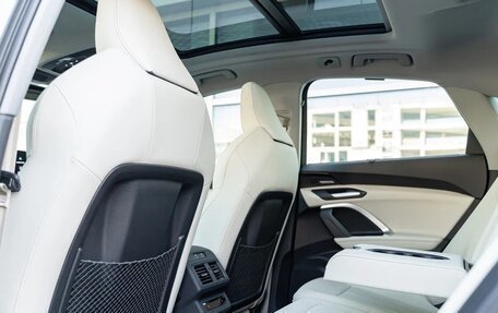 Audi Q5, 2025 год, 9 190 000 рублей, 38 фотография