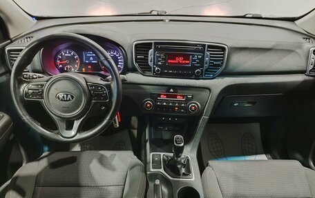 KIA Sportage IV рестайлинг, 2017 год, 1 450 000 рублей, 14 фотография