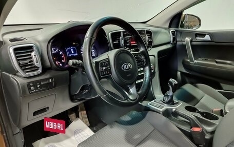 KIA Sportage IV рестайлинг, 2017 год, 1 450 000 рублей, 16 фотография