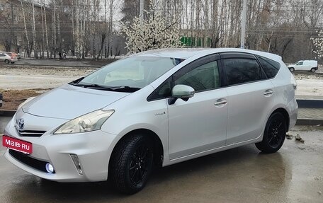 Toyota Prius Alpha I (ZVW40/41), 2013 год, 1 390 000 рублей, 6 фотография