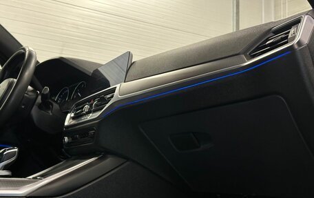 BMW 3 серия, 2019 год, 3 040 000 рублей, 32 фотография