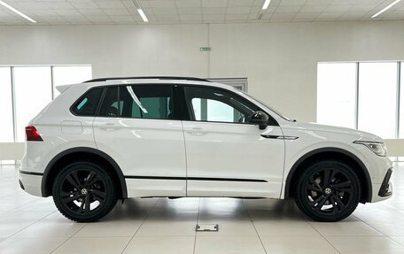 Volkswagen Tiguan II, 2021 год, 3 400 000 рублей, 4 фотография