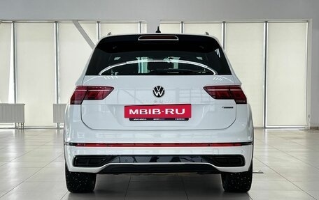 Volkswagen Tiguan II, 2021 год, 3 400 000 рублей, 6 фотография