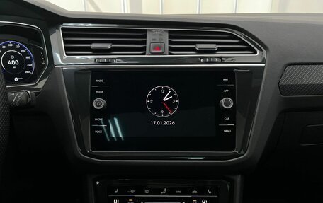 Volkswagen Tiguan II, 2021 год, 3 400 000 рублей, 32 фотография